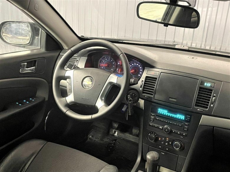Chevrolet epica 2011 салон