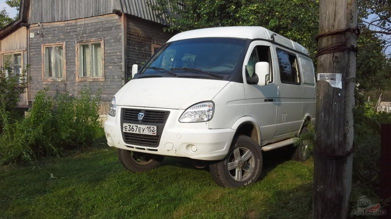 ГАЗ-2752 «Соболь» (фургон Комби)
