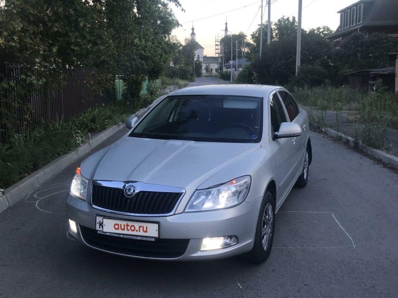 Skoda Octavia a5 серебристая