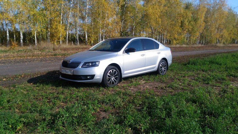 Октавия а7 серебристая