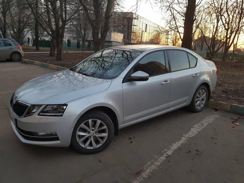 Skoda Octavia a7 серебристый