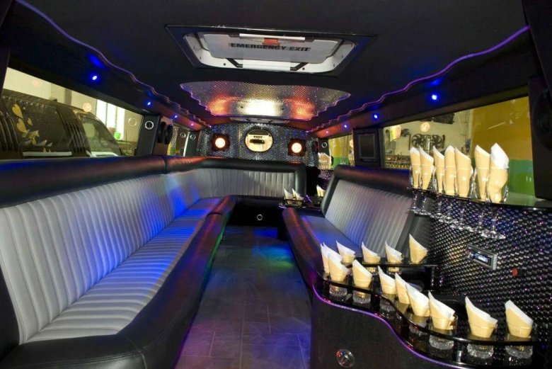 Hummer h2 Limousine салон