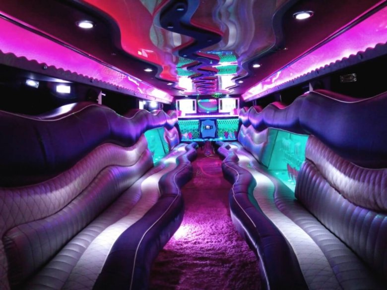 Хаммер h2 лимузин 2022