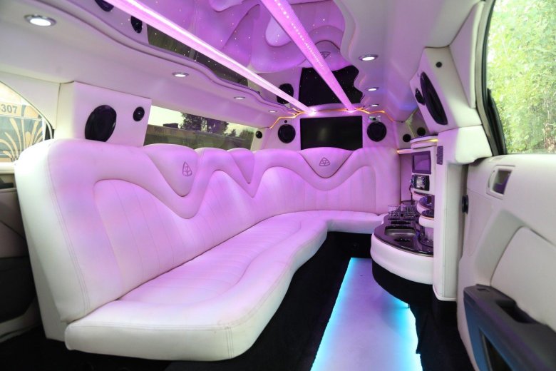 Форд Мустанг лимузин