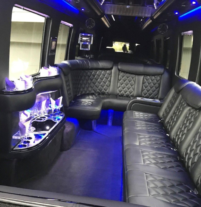 Мерседес Спринтер Люкс лимузины