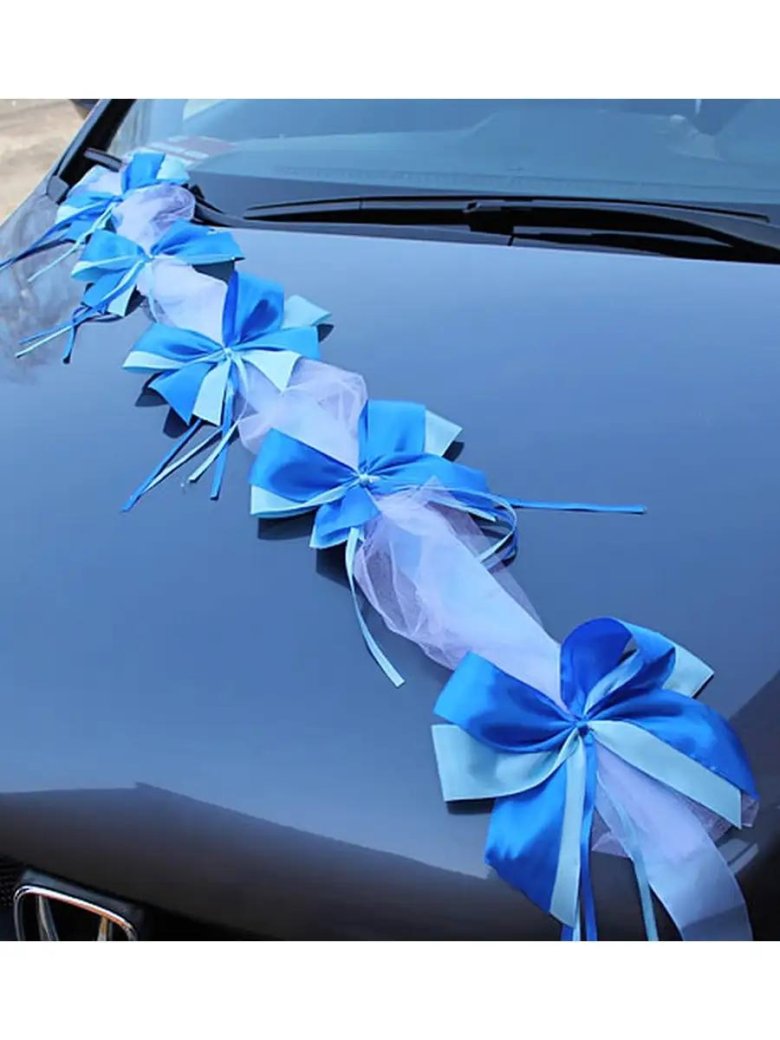 Свадебные украшения на машину