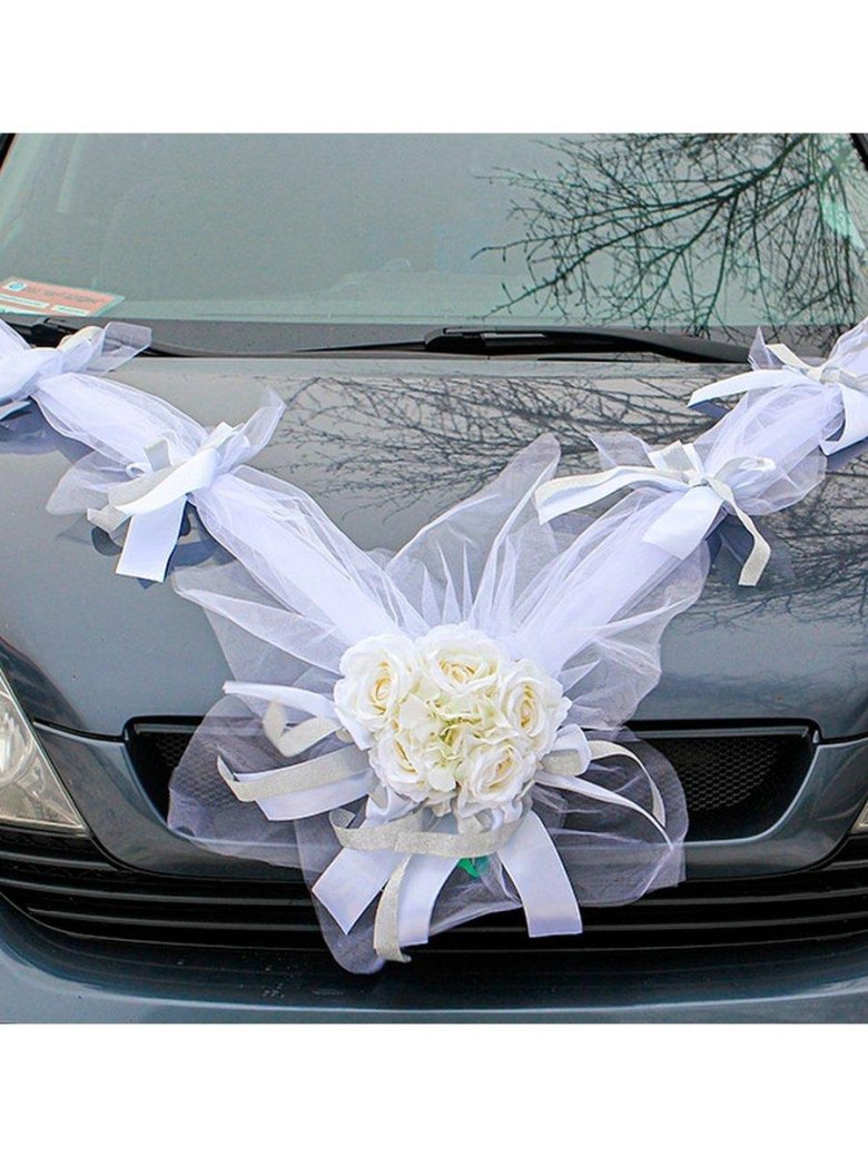 Свадебные украшения на машину
