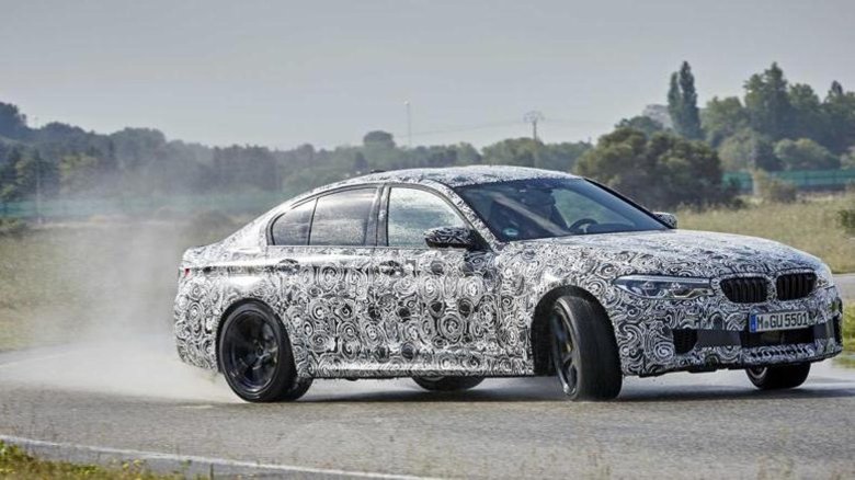 БМВ полный привод седан