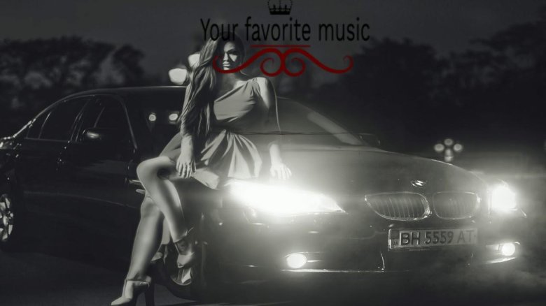 Фотосессия с черной машиной