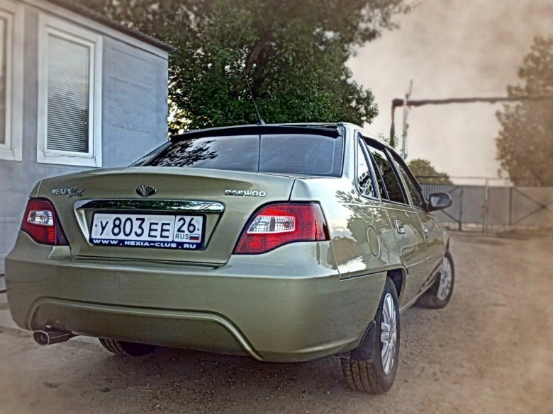 Дэу Нексия 150 сзади