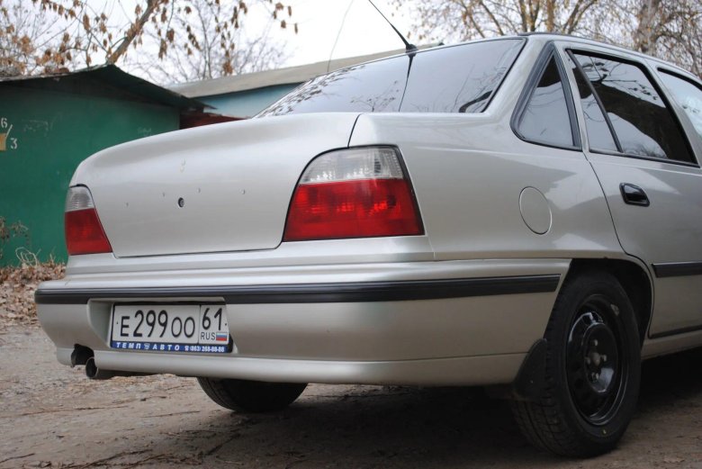 Nexia 100 сзади