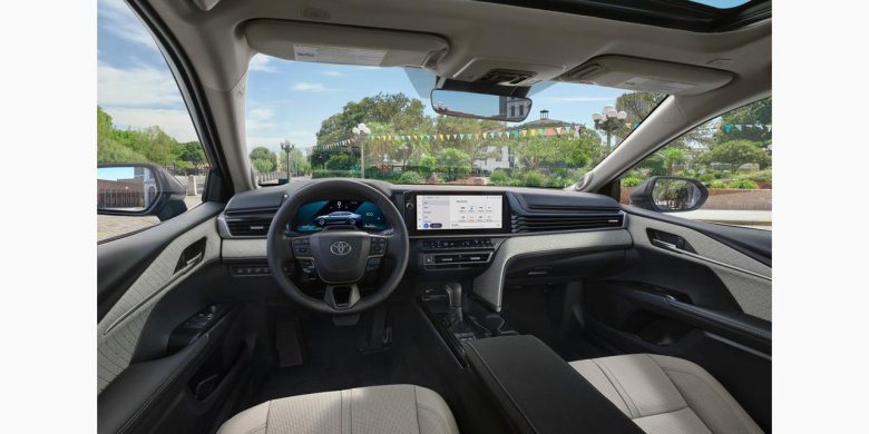 Toyota camry 2025
