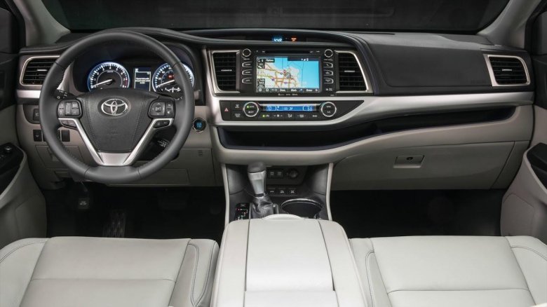 Toyota Highlander 2016
