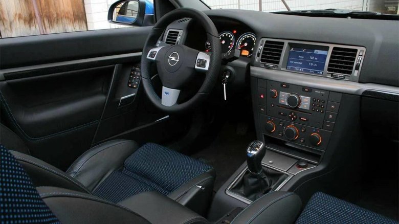 Опель Вектра 2008 салон