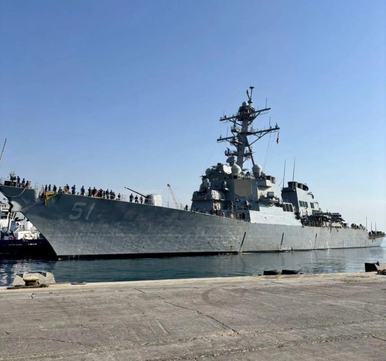 Арли берк эсминец