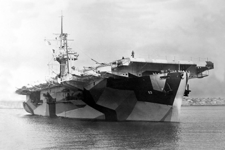 Эскортный авианосец Касабланка