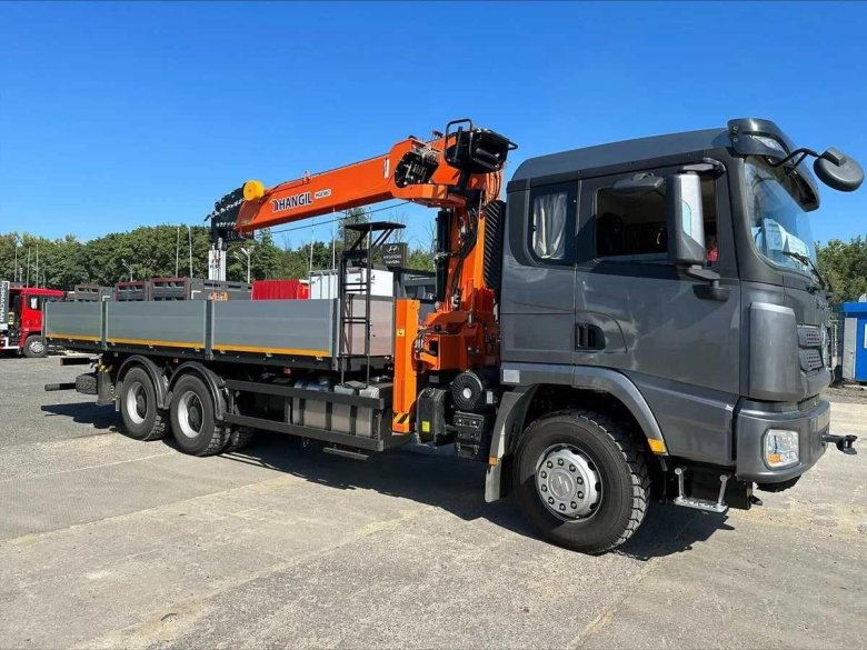 Бортовой Shacman 8х4 с КМУ Hangil HGC 1235