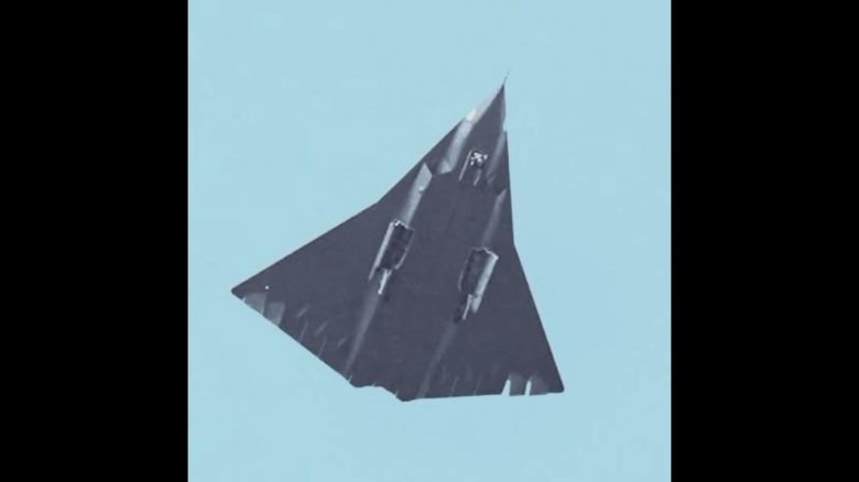 Китайские истребители 6 поколения