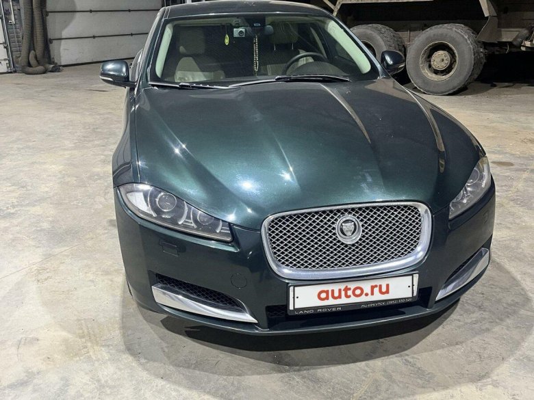 Jaguar xf 2011