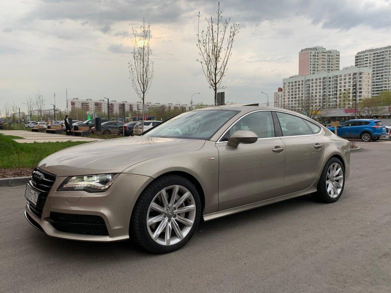 Бежевый цвет Ауди