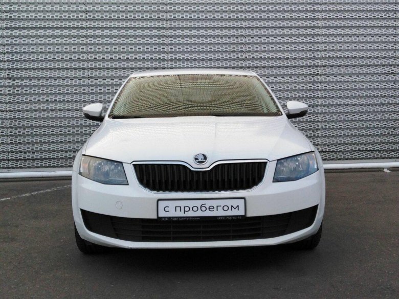 Шкода Октавия 1.4