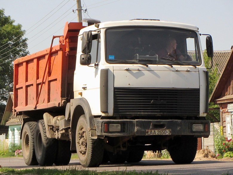 МАЗ-5516 самосвал