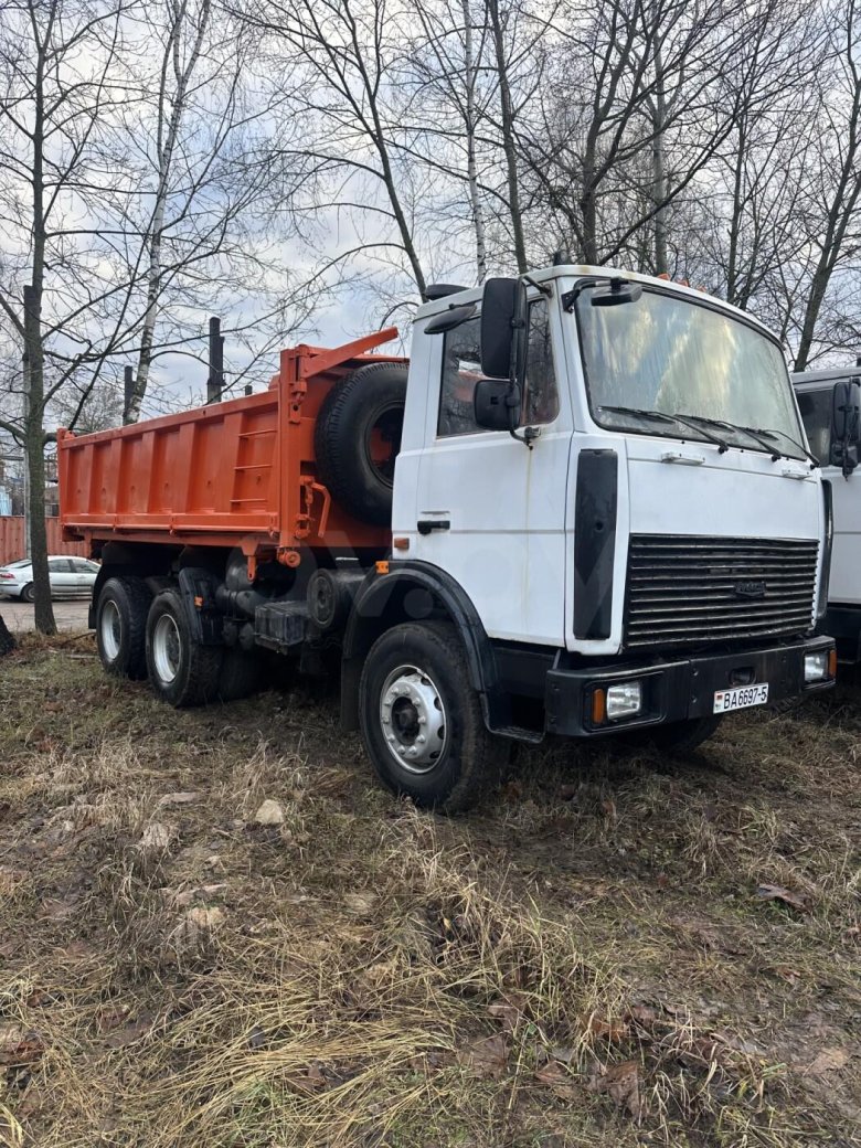 Самосвал маз