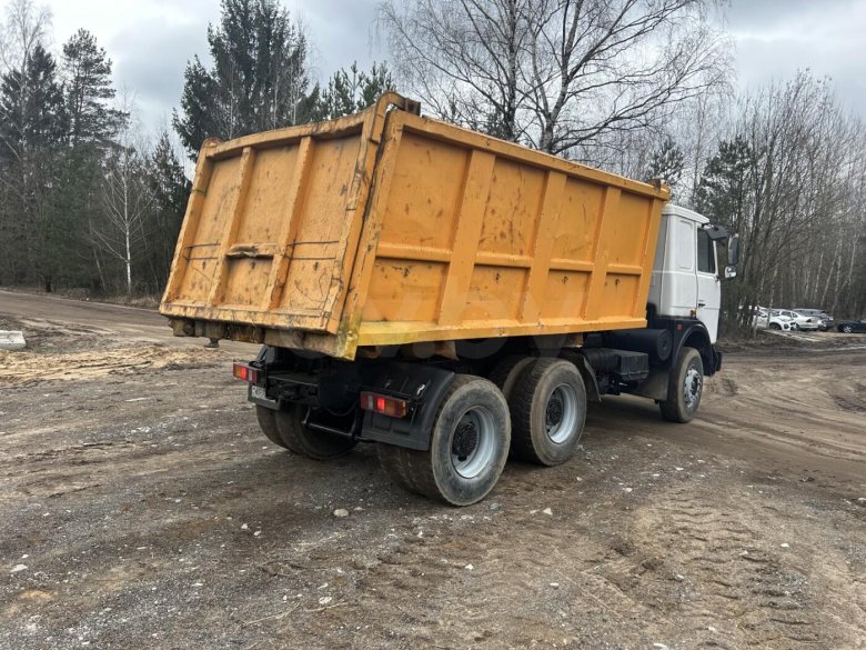 Самосвал маз