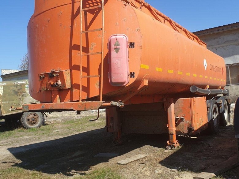 Полуприцеп цистерна бецема