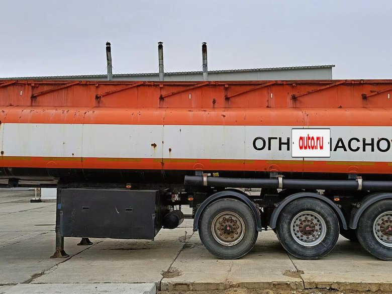 Полуприцеп цистерна бензовоз 28м3