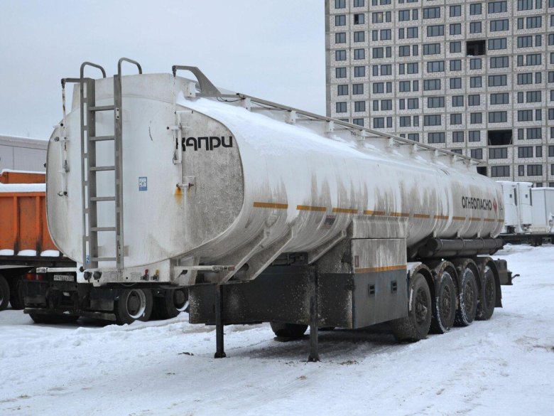 Капри полуприцеп бензовоз