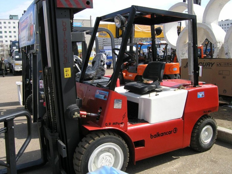 Болгарский погрузчик Balkancar дв-1792