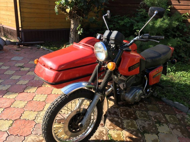 Мотоцикл иж планета 5