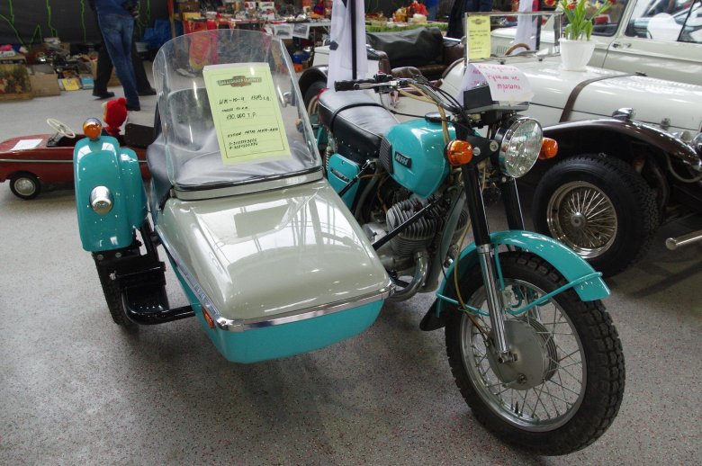 ИЖ Юпитер 4 с коляской