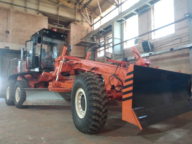 Автогрейдер дз 98