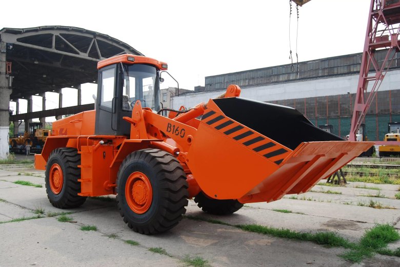 Фронтальный погрузчик ЧСДМ