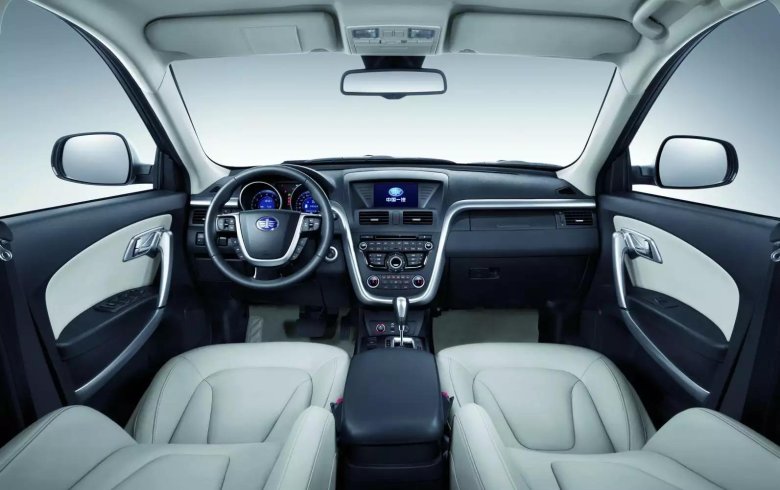 FAW Besturn x80 салон