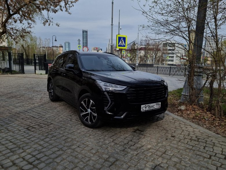 Haval Jolion 2023 черный