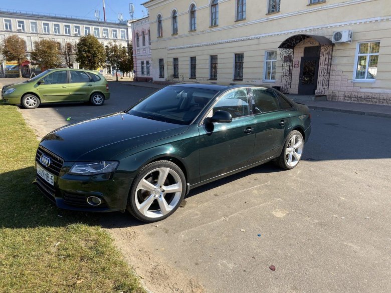 Audi a4 Green