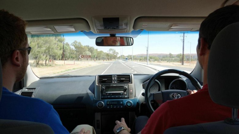 Праворульная машина