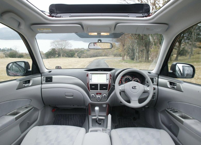 Subaru Forester 2009 салон