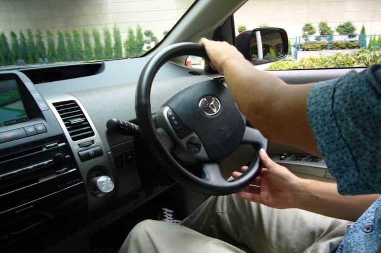 Праворульные машины