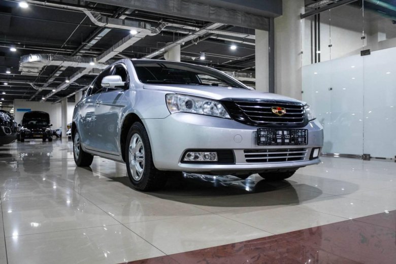 Geely Emgrand ec7
