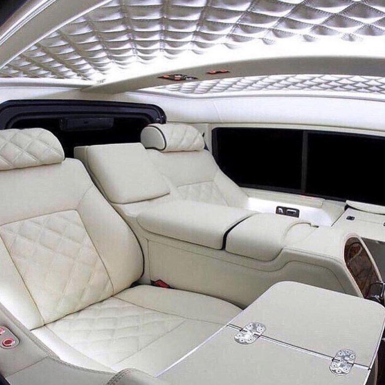 Бентли Майбах