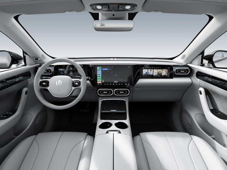 Leapmotor c11 гибрид