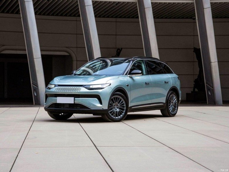 Leapmotor c11 китайский электромобиль