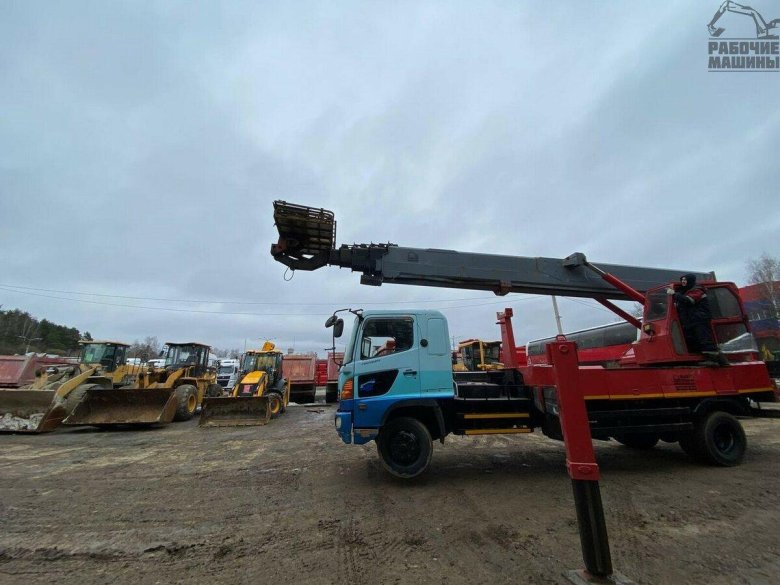 Автовышка 40 метров хундай 120