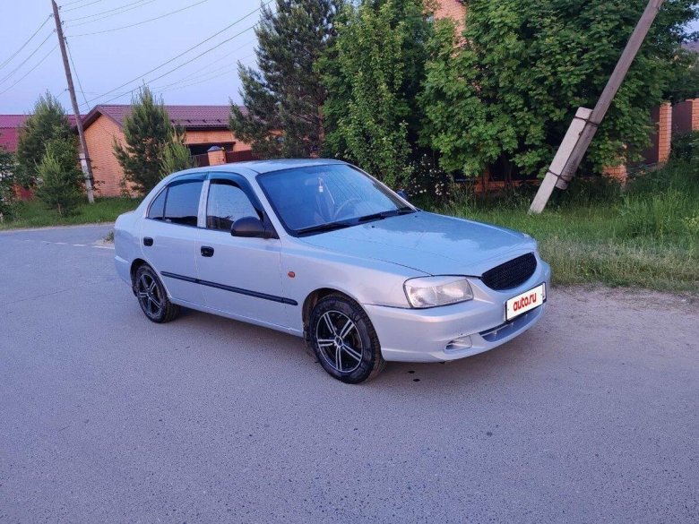 Hyundai accent 2003