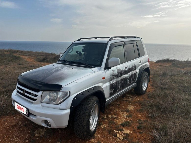 Mitsubishi pajero pinin 1999
