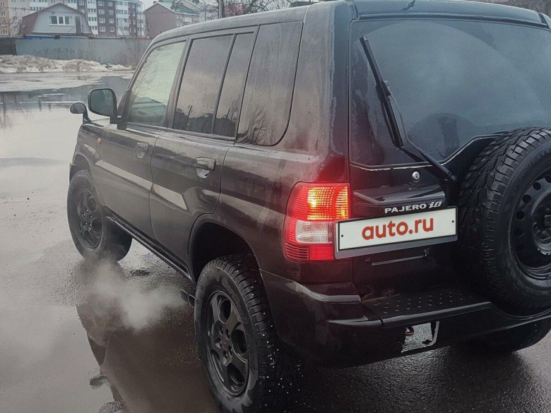 Mitsubishi pajero pinin 1998